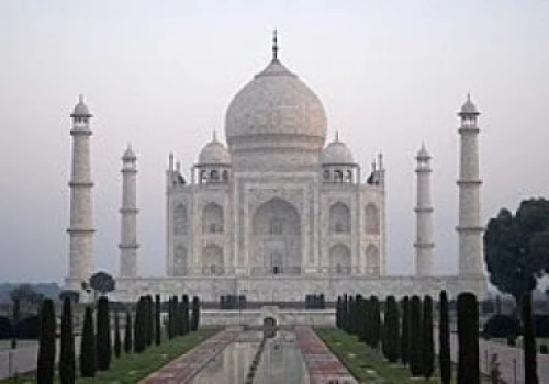 Taj Mahal Among World Heritage Sites at Risk from Water-Related Threats