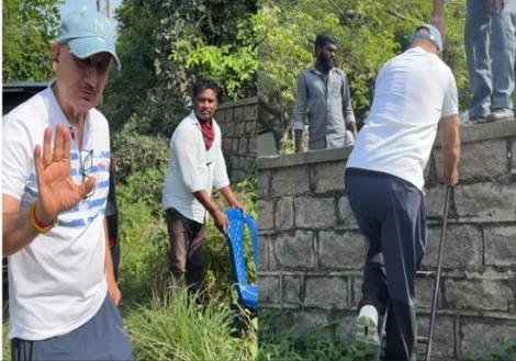 Anupam Kher's Car Gets Stuck in Jungle, Climbs Wall to Reach Prabhas Film Set