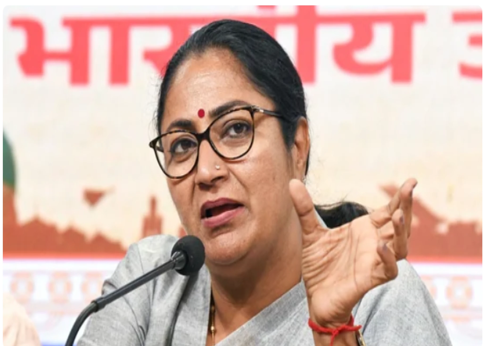 Renovation of CM Rekha Gupta's ₹60 Lakh Residence Halted Amid Backlash Renovation of CM Rekha Gupta's ₹60 Lakh Residence Halted Amid Backlash