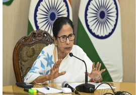 Mamata Banerjee Accuses BJP-Ruled States of 'Linguistic Terror' Against Bengalis