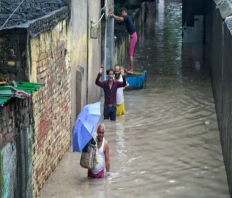 Schools in Noida, Chandigarh Shut Amid Heavy Rains; Flood Alert in J&K and Himachal