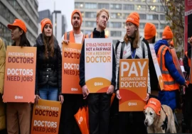 Doctors Vote to Go Ahead With Five-Day Strike in England From Wednesday
