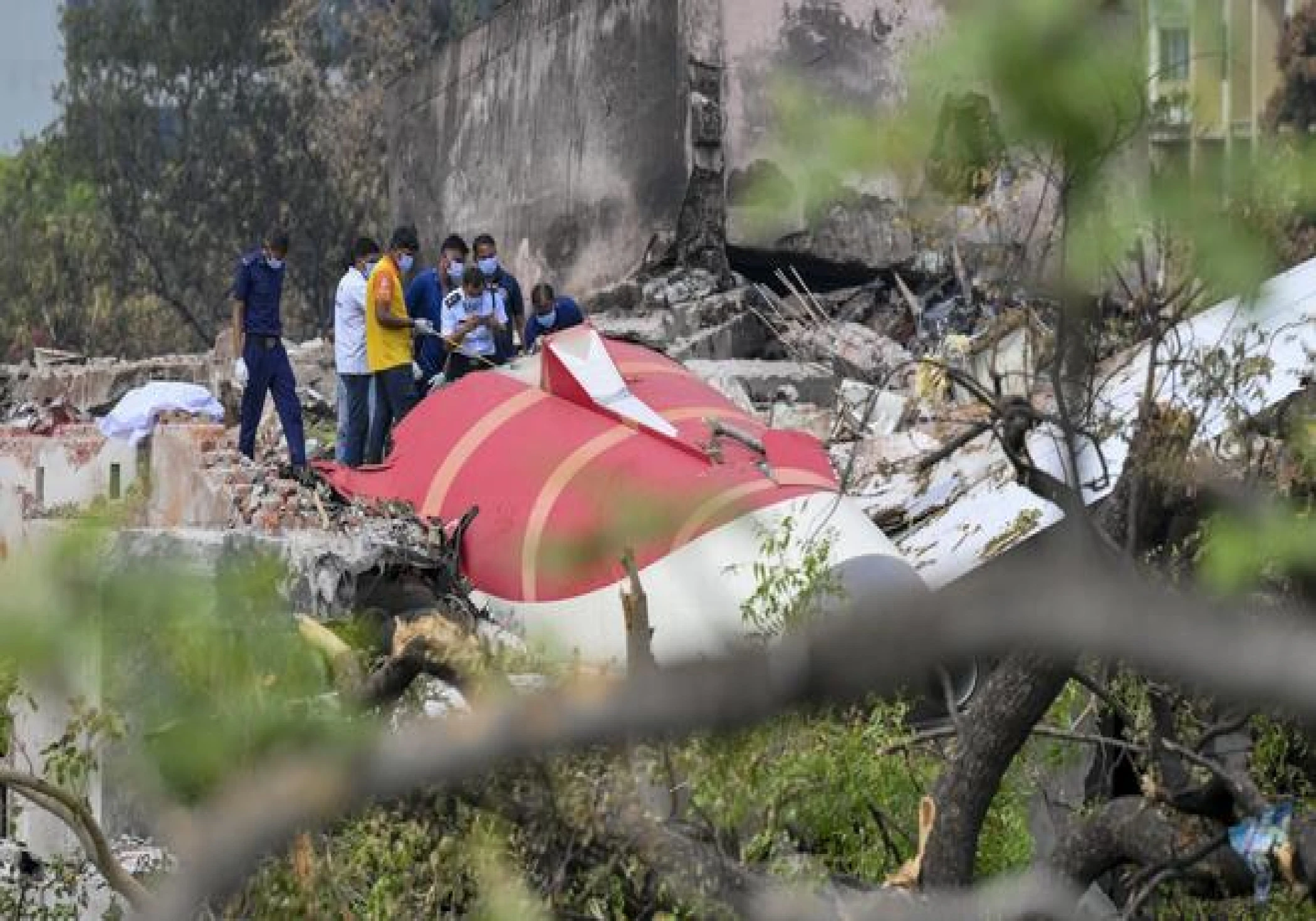 Probe Team Submits Preliminary Report into Air India Crash That Killed 260 Probe Team Submits Preliminary Report into Air India Crash That Killed 260