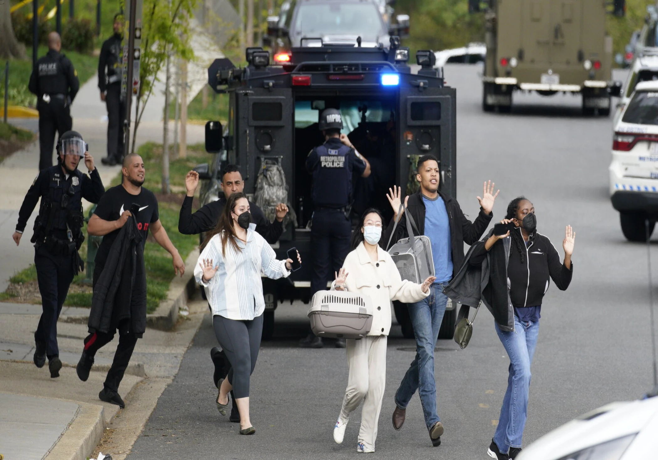 Shooting in Washington D.C. Leaves Several Injured, Four Hospitalized Shooting in Washington D.C. Leaves Several Injured, Four Hospitalized