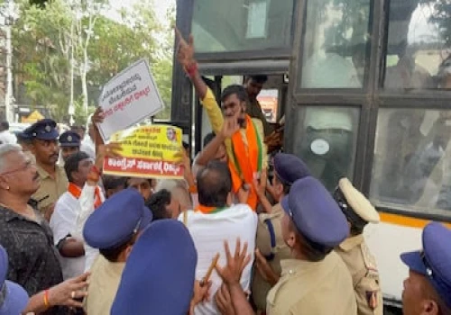 BJP Workers Clash with Organisers, Event Held Under Security