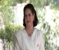 Priyanka Gandhi Opts Out of 2024 Lok Sabha Elections to Lead Congress Campaign