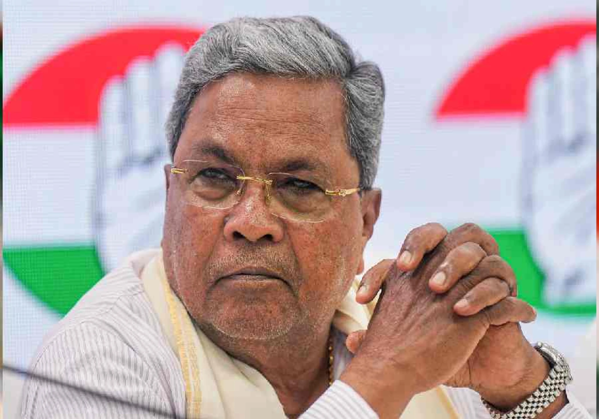 Ordinance soon on Kannada Signboards: Siddaramaiah Ordinance soon on Kannada Signboards: Siddaramaiah