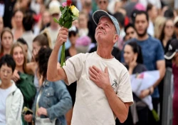 Australia Must Strengthen Gun Laws After ‘Evil’ Bondi Shooting Kills 15, PM Says