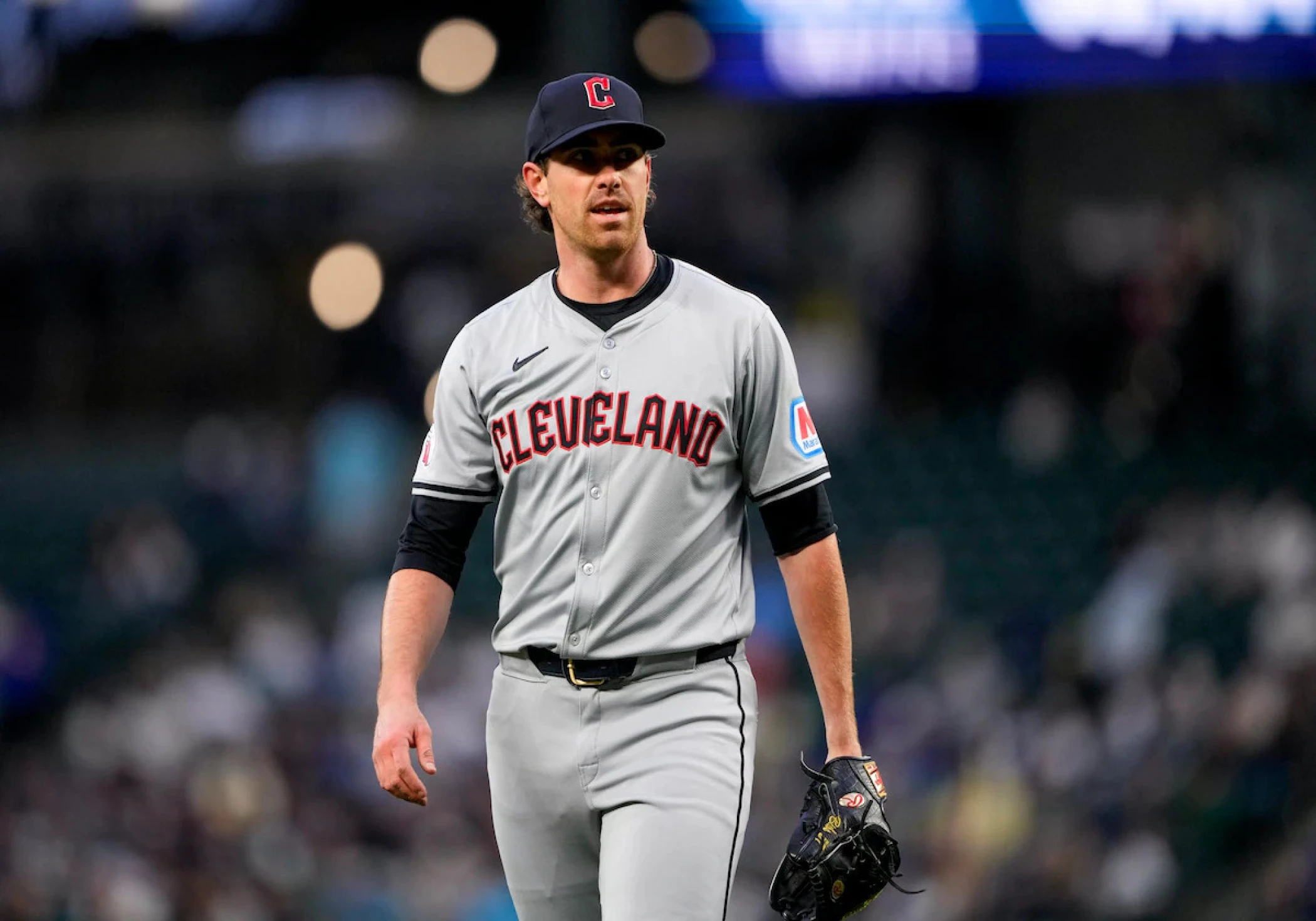 The Guardians defeat the Mariners 5-2 as Shane Bieber delivers a shutout ball for his second consecutive start.