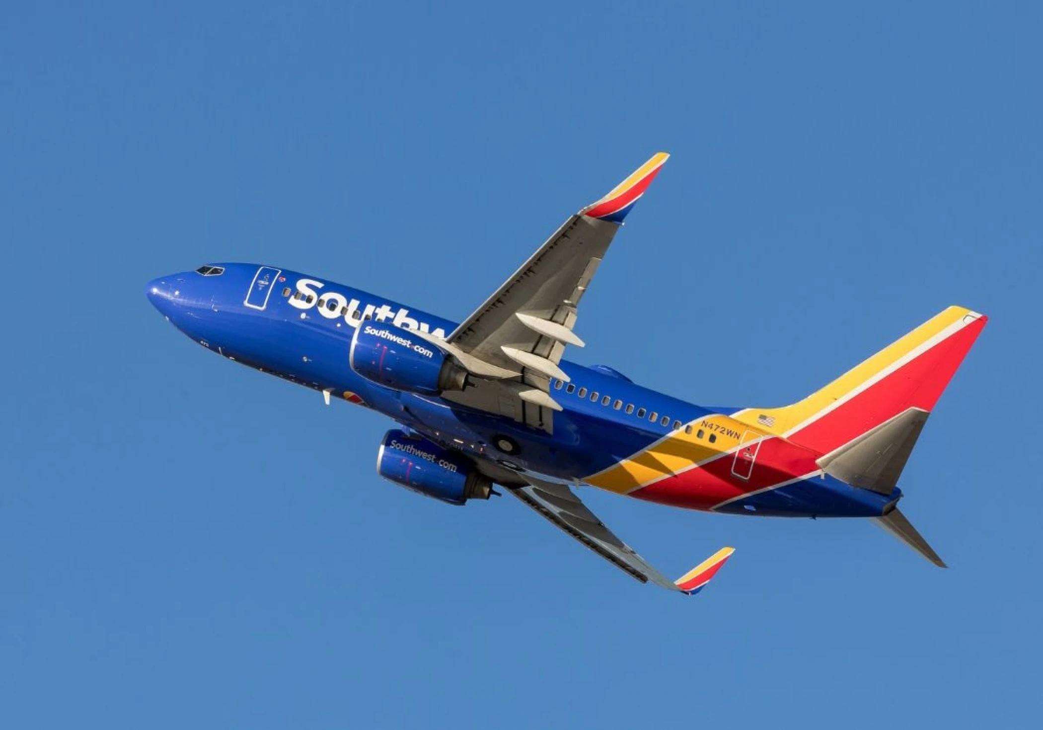 US Passenger Jet Flies 500 Feet Over Buildings, Sparks Low Altitude Alert US Passenger Jet Flies 500 Feet Over Buildings, Sparks Low Altitude Alert